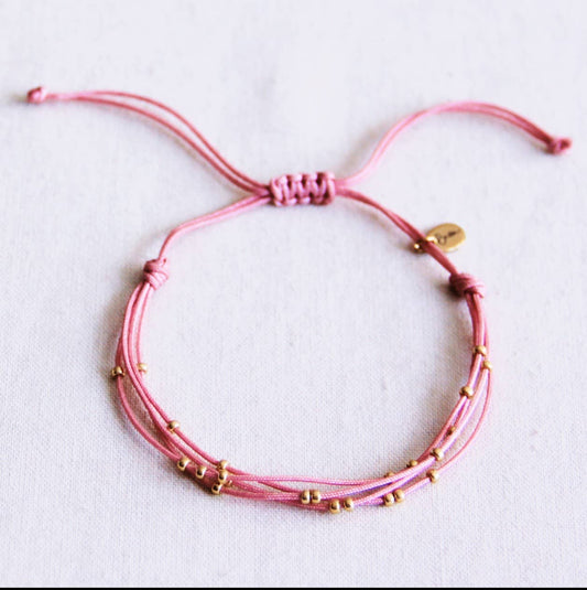 Satinarmband vierfach mit Perlen rosa