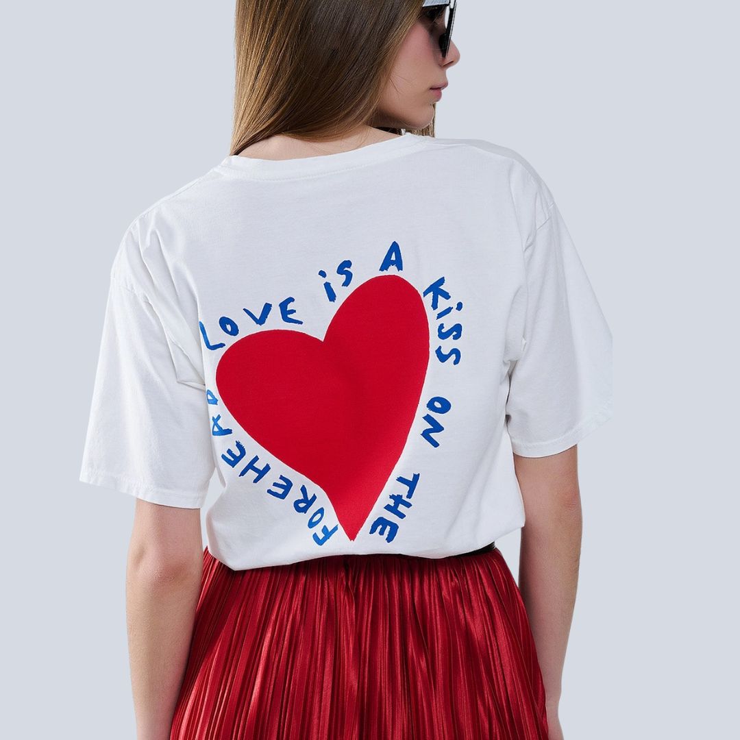 Damen T-Shirt mit Herzdesign 'Love is a kiss...'