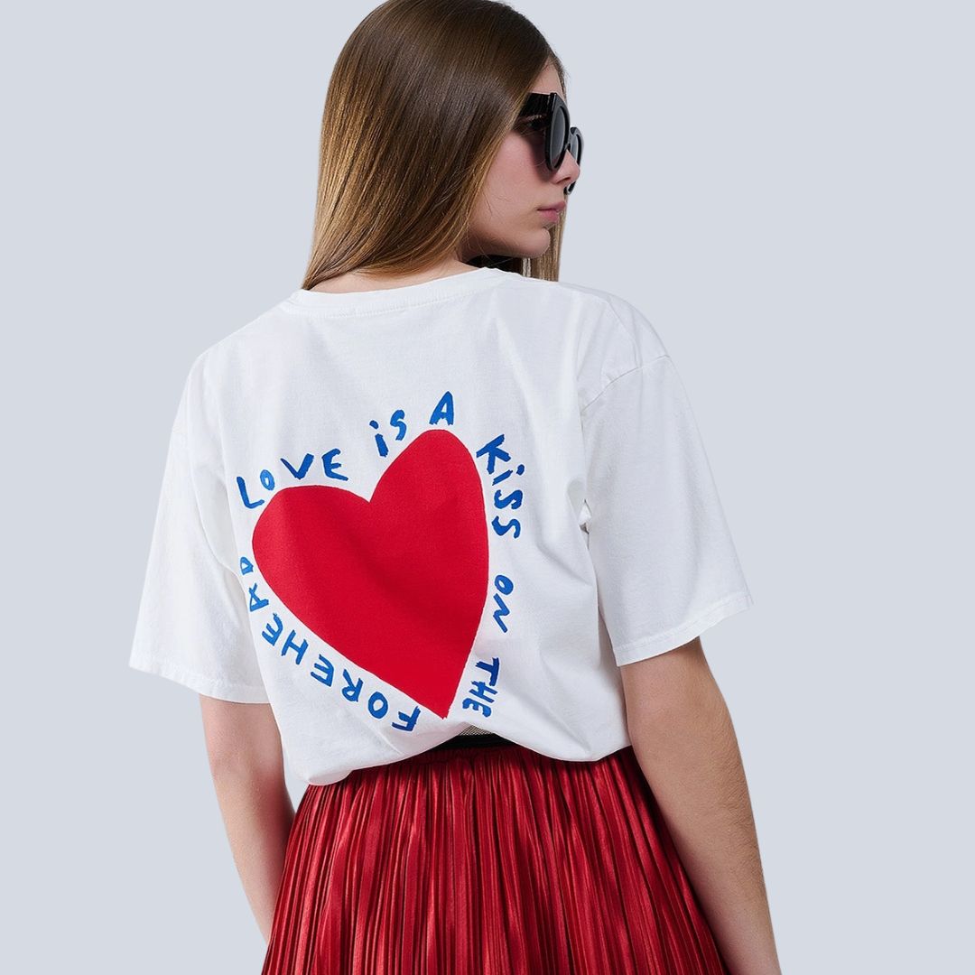 Damen T-Shirt mit Herzdesign 'Love is a kiss...'