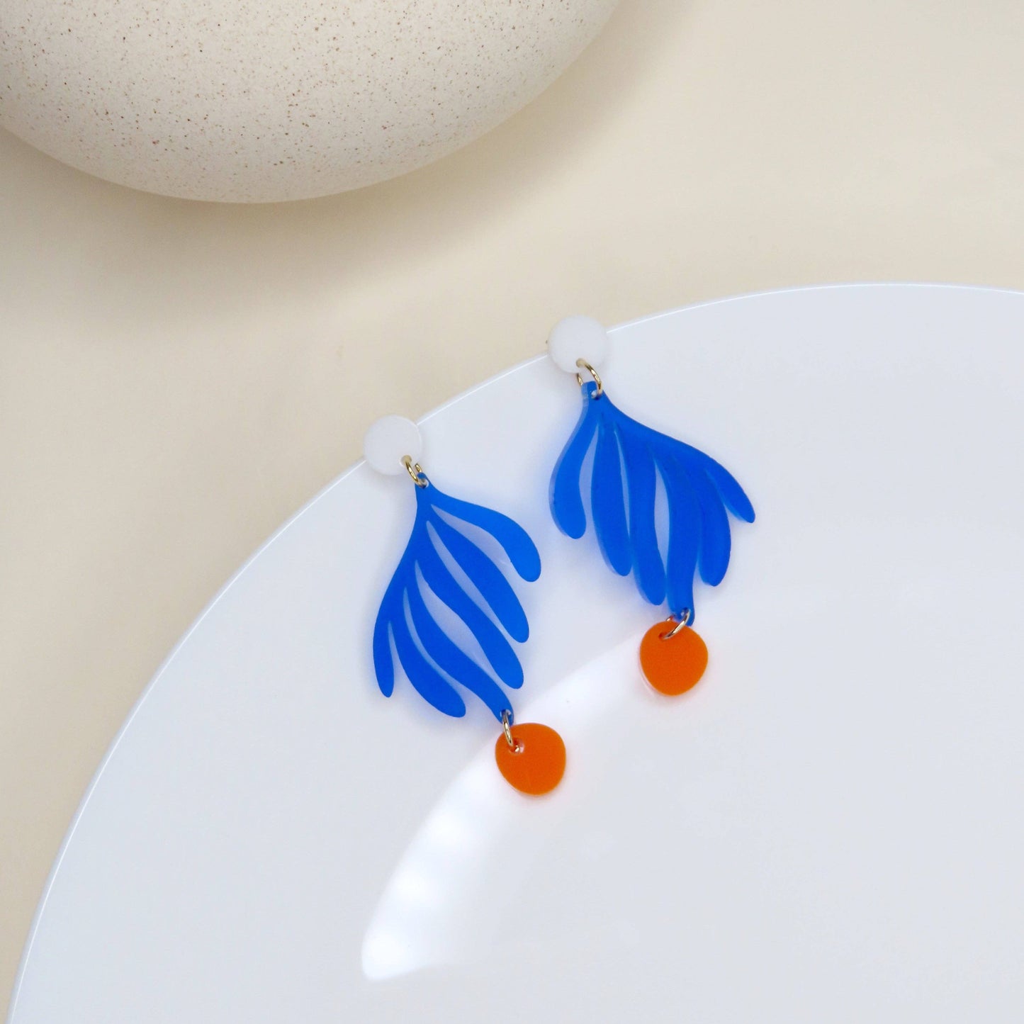 Damen Ohrringe Matisse Florale Blatt blau