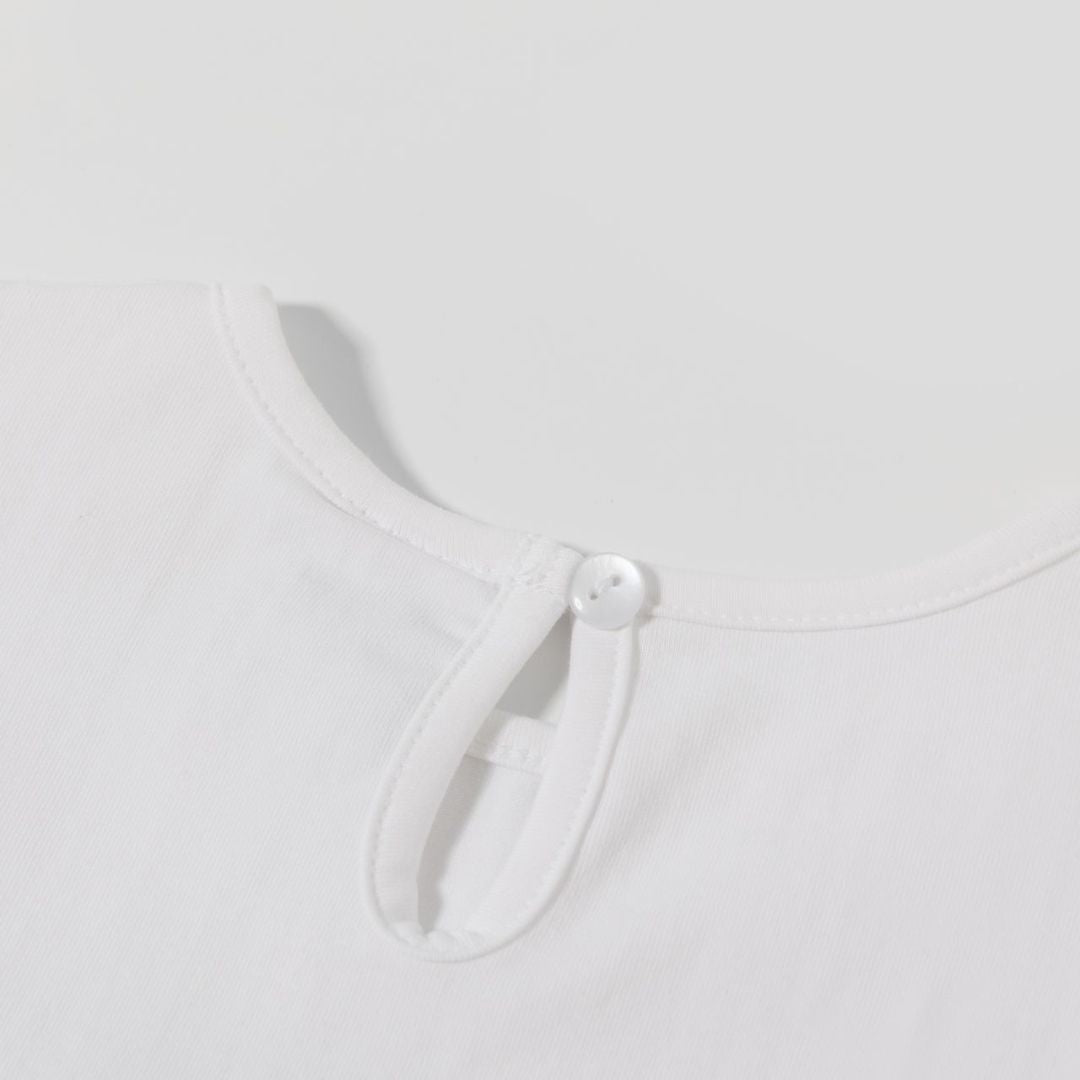 süßes T-Shirt mit Erdbeere