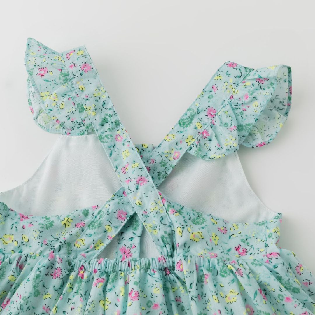 Türkisfarbenes Blumenkleid für Mädchen