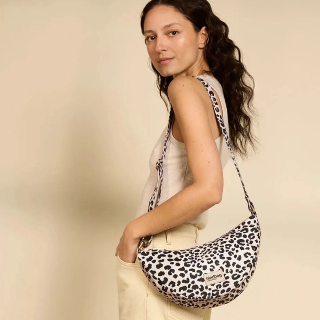Damen Tragetasche 'Andrea Moonbag' leopard ecru