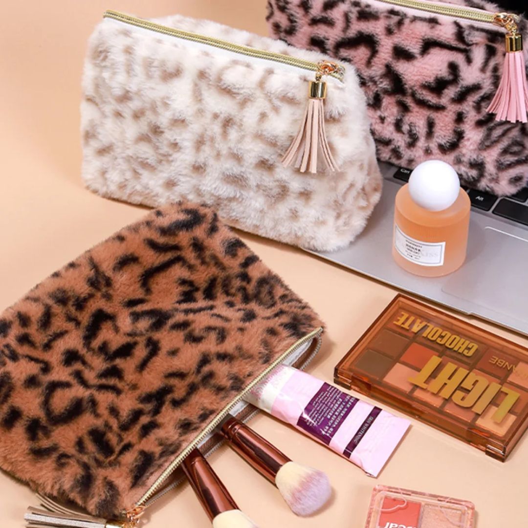 Retro Leopard Plush Makeup Bag