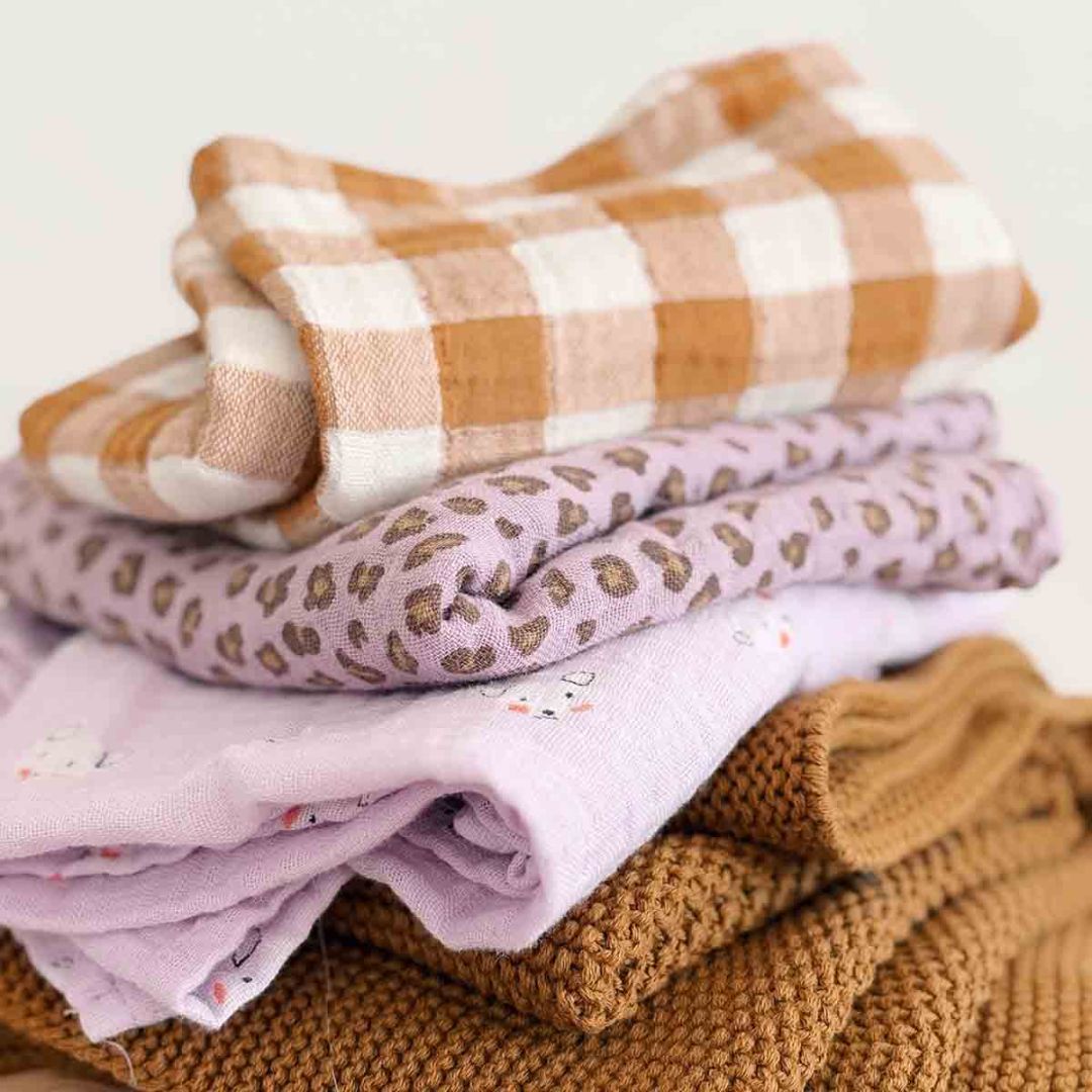 Schaltuch aus Musselin 'BIANCA TEDDY BLUSH LILA' 70 x 70 cm