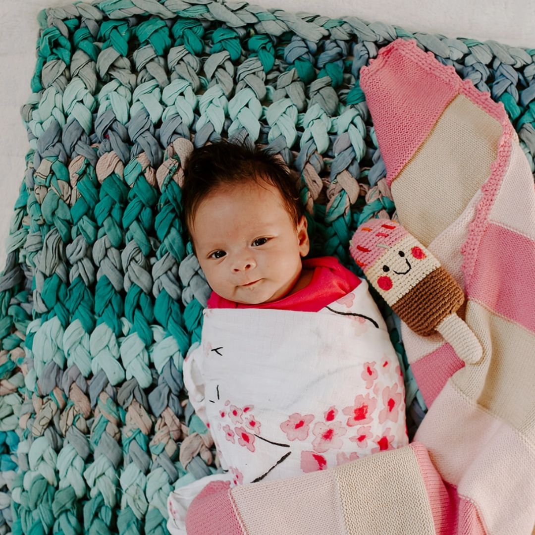 Baby Rassel Eis rosa/gelb/braun