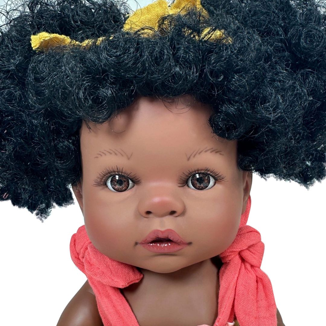 Bewegliche Baby Puppe 'Nasha'