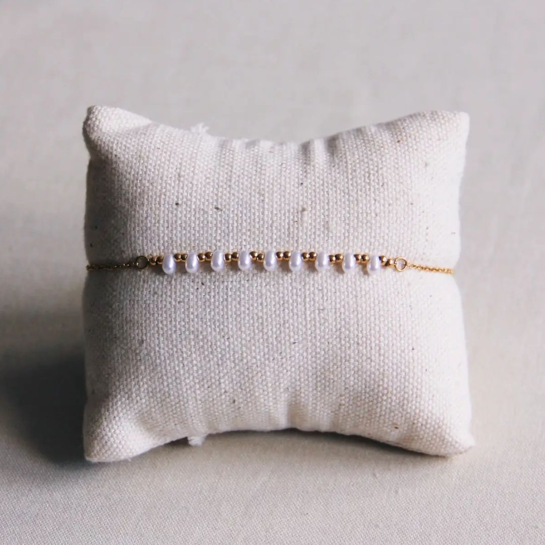 Damen Armband mit Miniperlen 'Pearls' gold/weiß