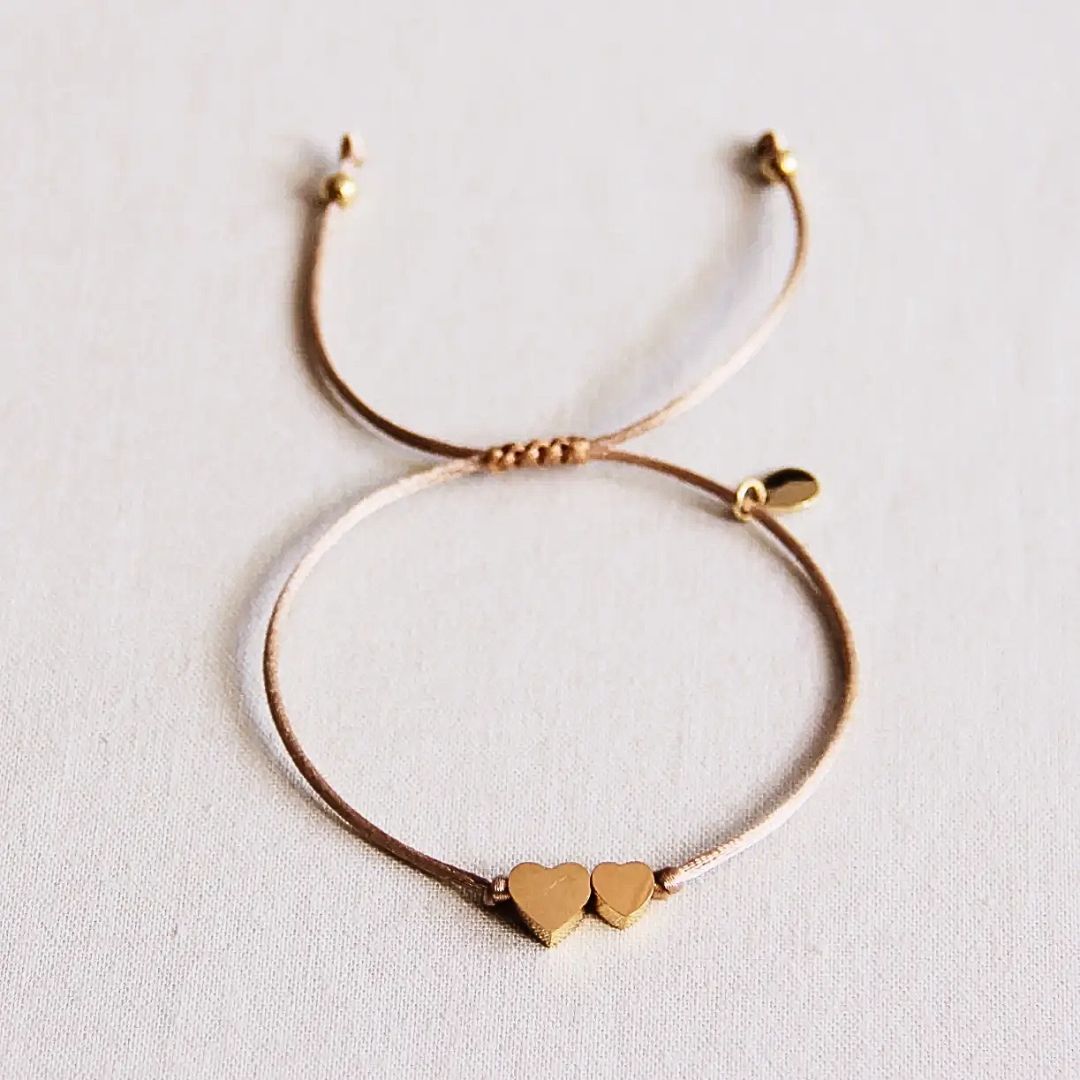 Satin-Armband mit kleinem und großem Herz taupe/gold