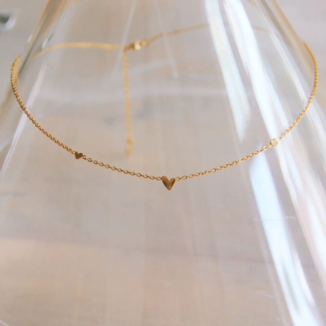 Damen Halskette mit 3 Mini-Herzen gold