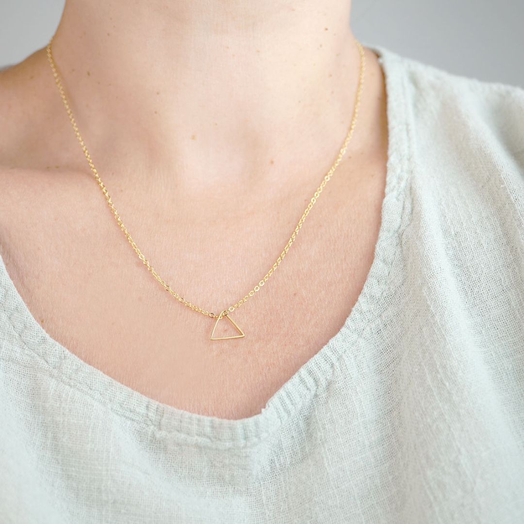 Damen Halskette Pyramide goldfarben