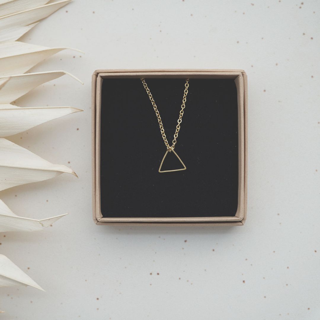 Damen Halskette Pyramide goldfarben