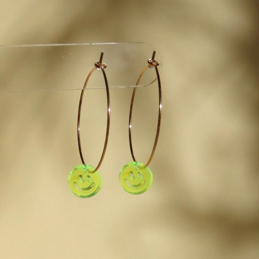 Damen Ohrringe Creolen mit Neon Smileys