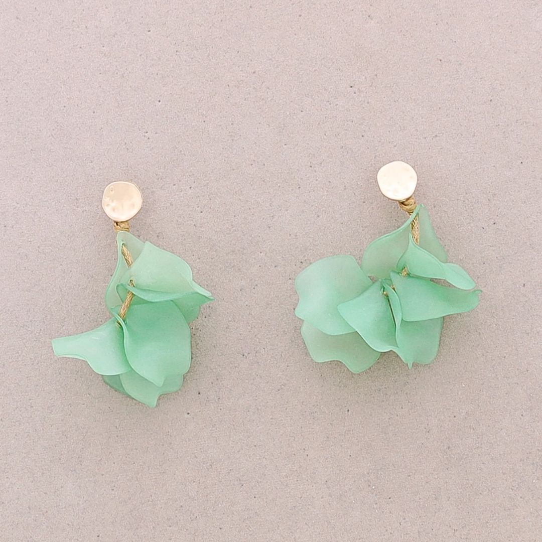 Damen Ohrringe 'Leaves' mintgrün