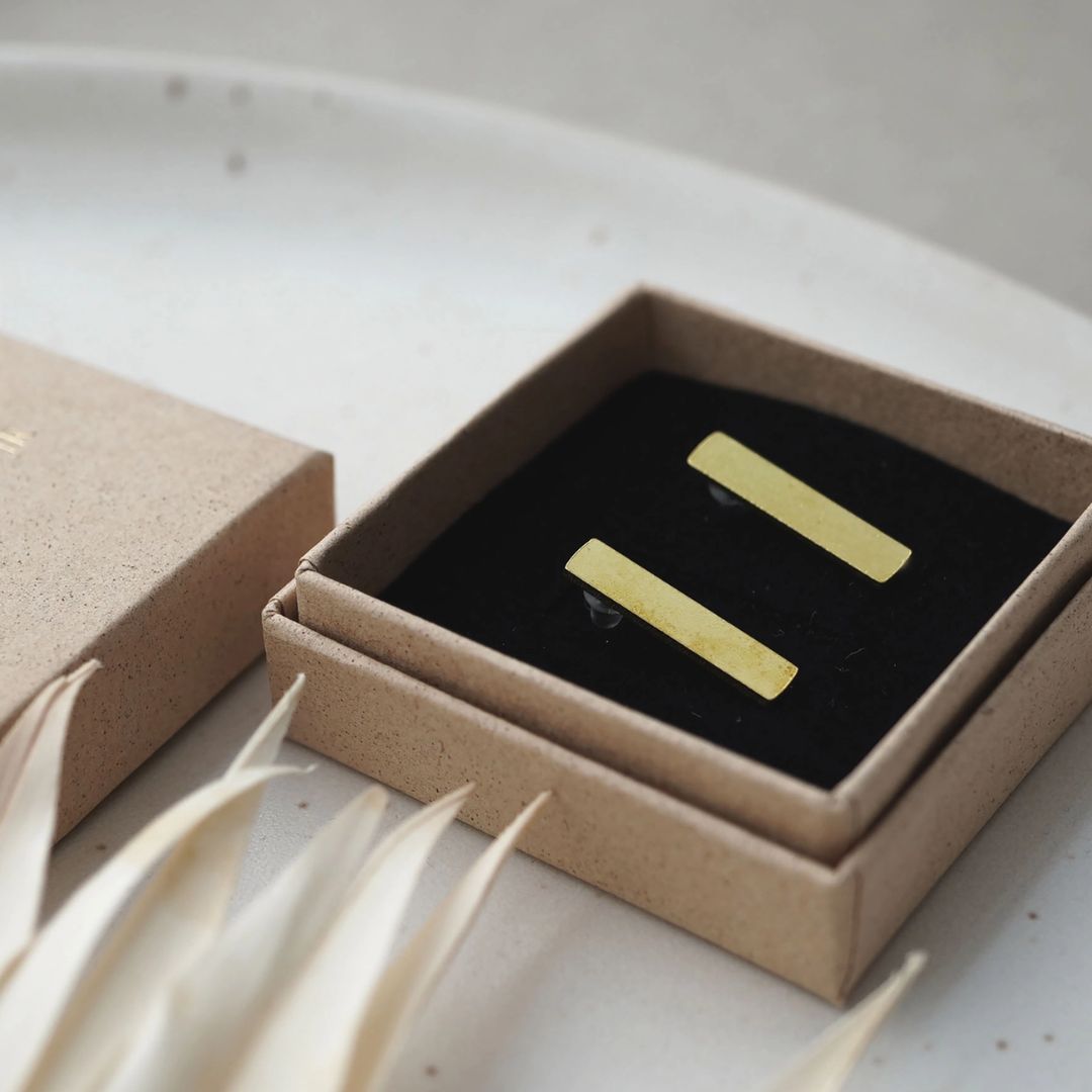 Damen Ohrstecker 'Bar' goldfarben