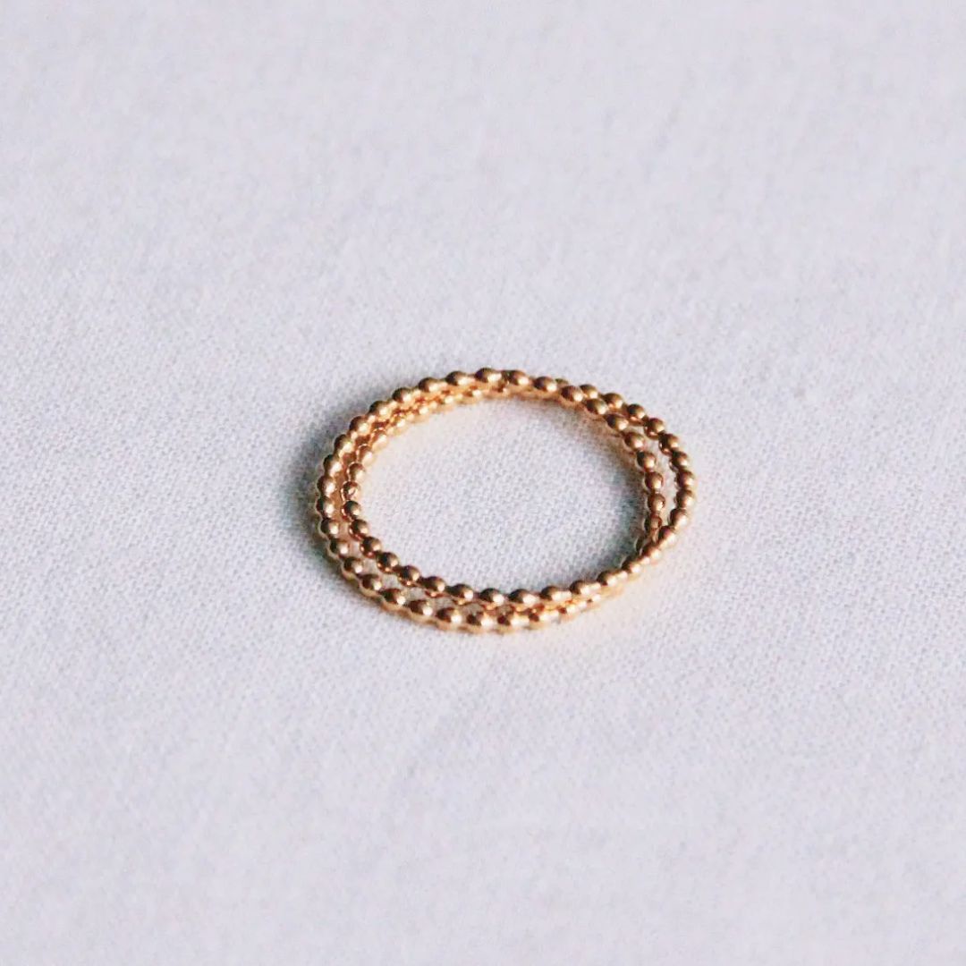 Doppelter gepunkteter Ring aus Edelstahl