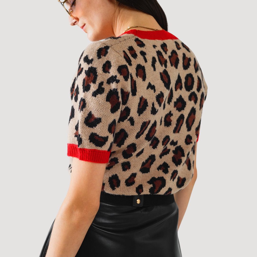 Stylisches Pullovershirt mit Pantherprint