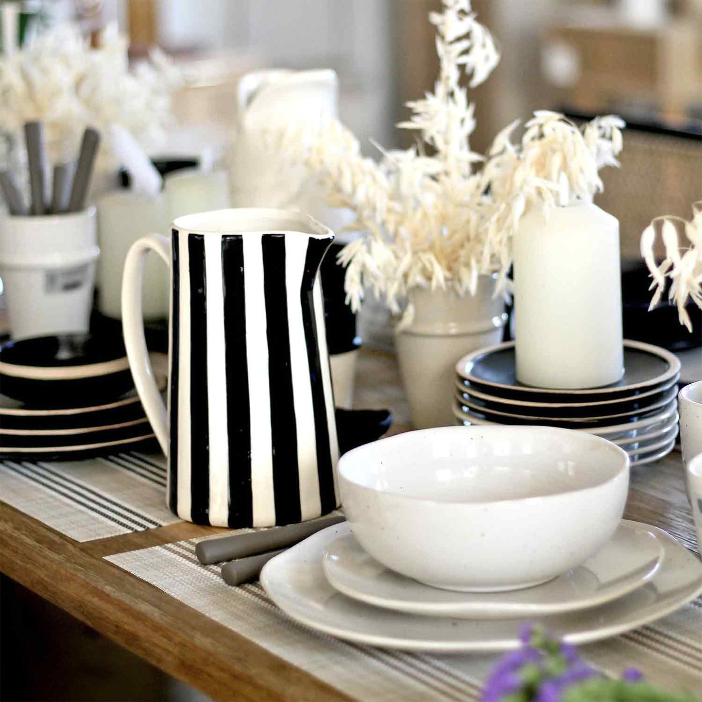Krug Streifen 'Black & White' 21,3 cm