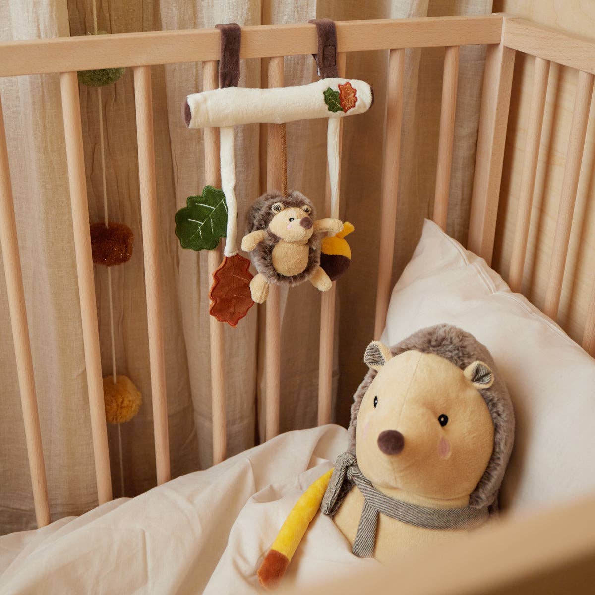 Universalhänger kleines Mobile 'Igel Piksi'