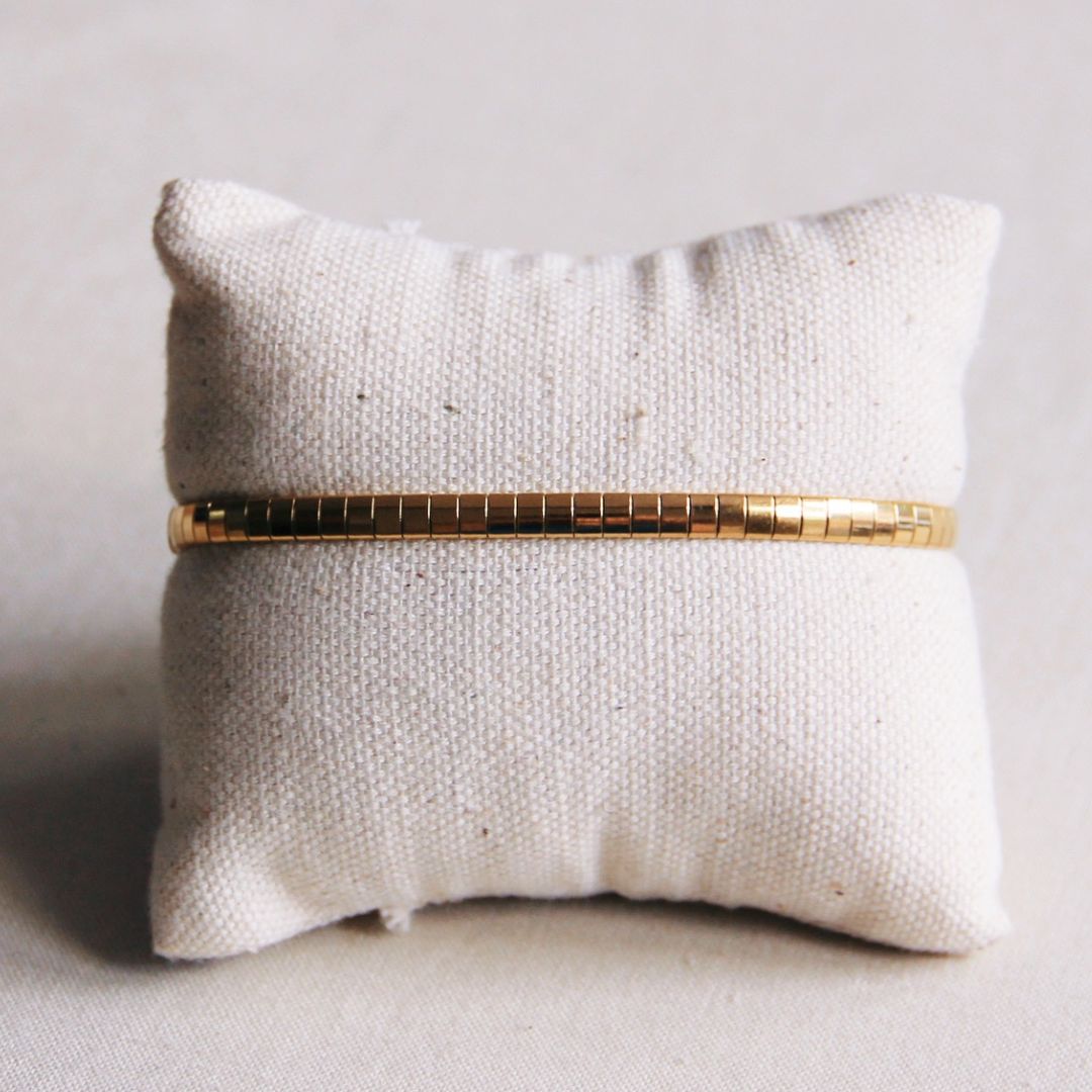 Flaches Damen Armband gestreift gold