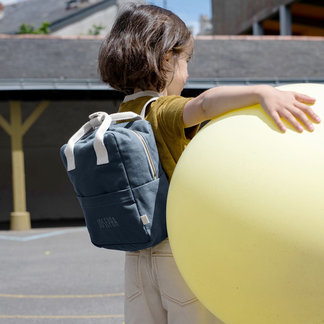 Kinderrucksack 3-7 Jahre 7 Liter personalisierbar blau