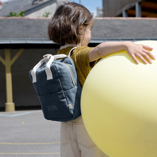Kinderrucksack 3-7 Jahre 7 Liter personalisierbar blau