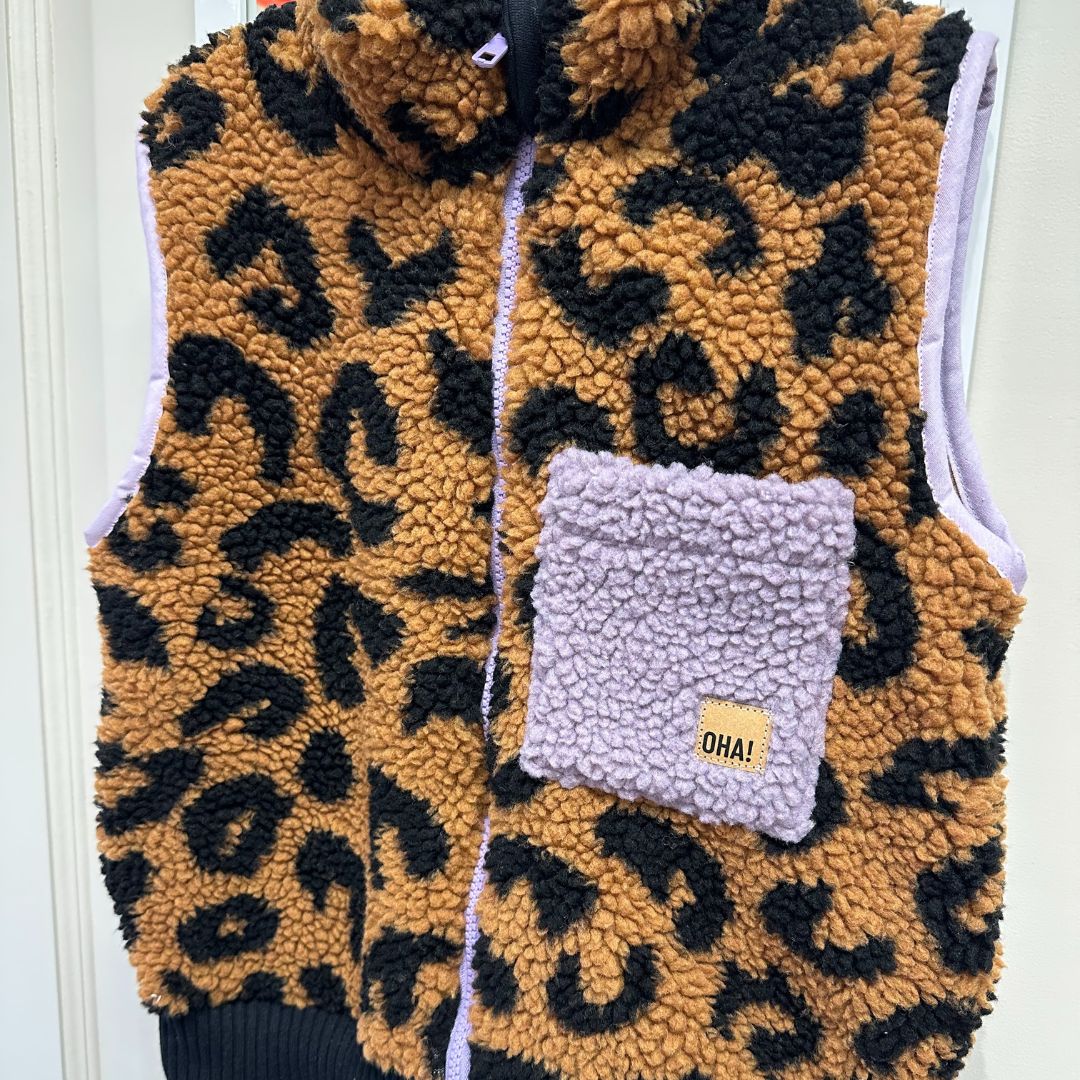 Unikat | Kinder Plüsch-Weste Leo 'OHA'