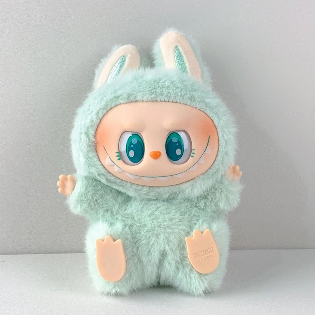 Labubu inspirierte handgemachte Puppe