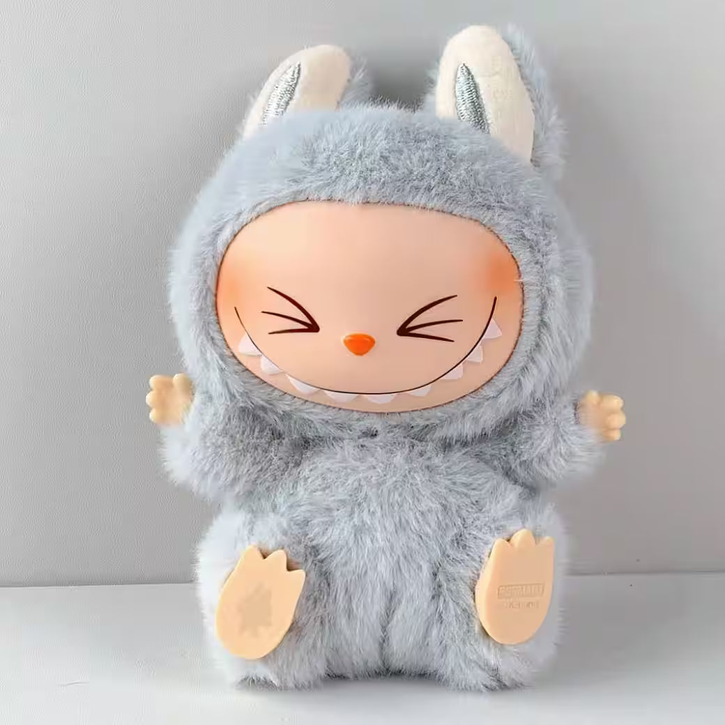 Labubu inspirierte handgemachte Puppe