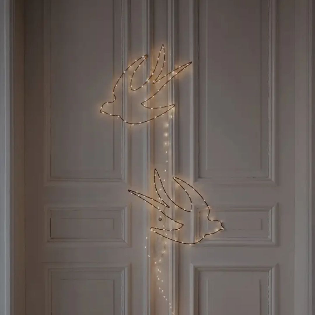 Magische Schwalben Lampe