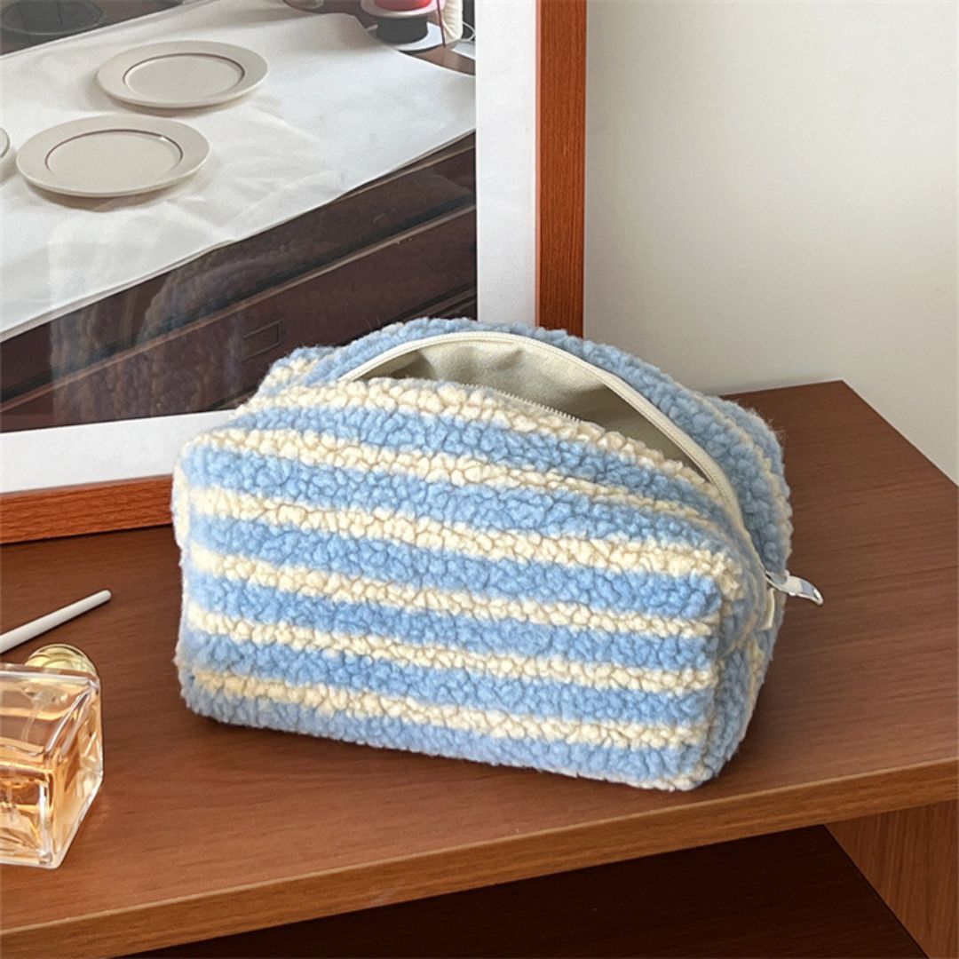 Makeup Tasche 'Classic Strip' blau/weiß