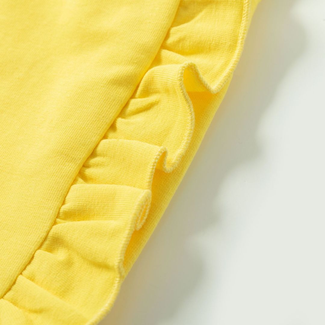 Gelbe Strickshorts für Mädchen mit Rüschen