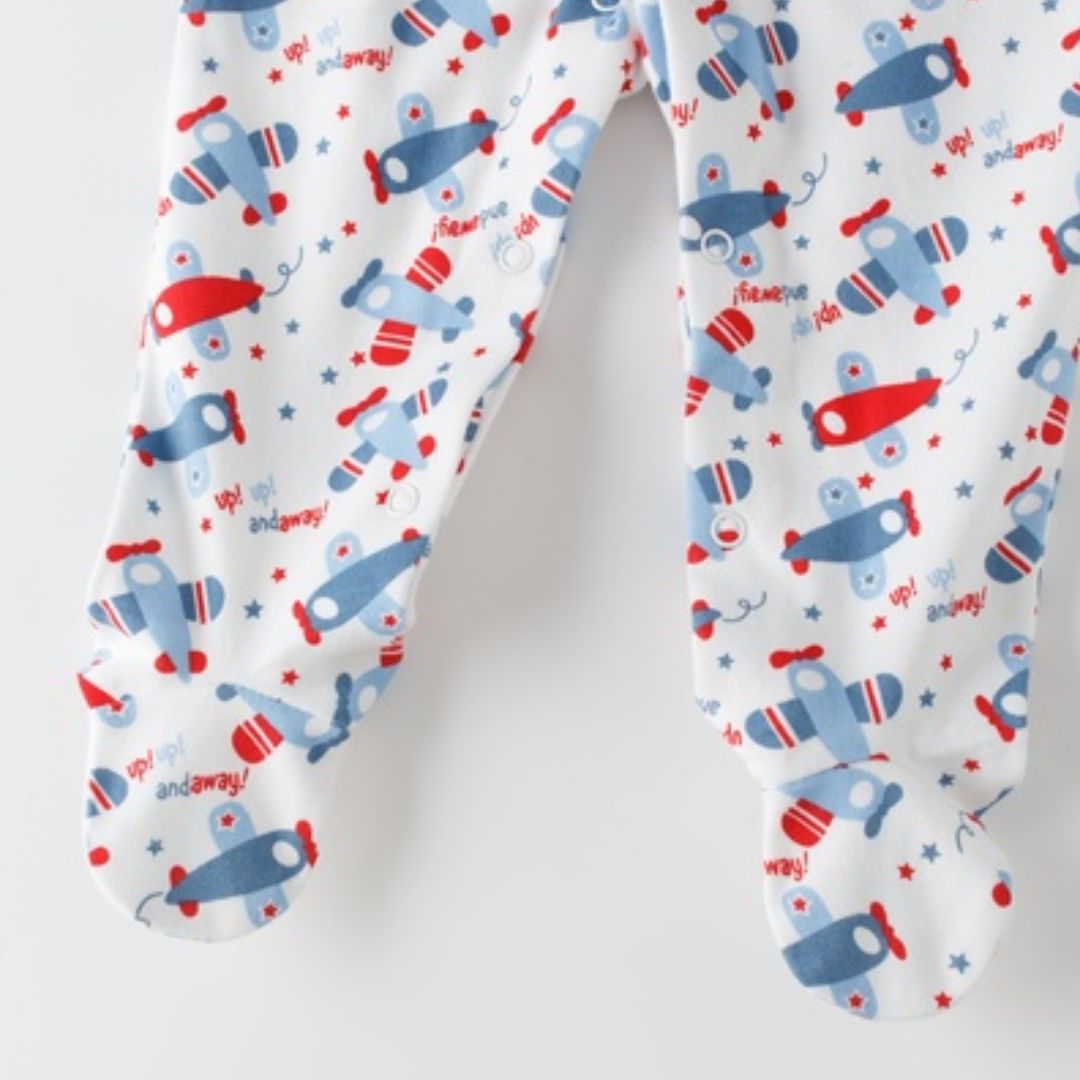 Baby Pyjama mit Flugzeugmuster