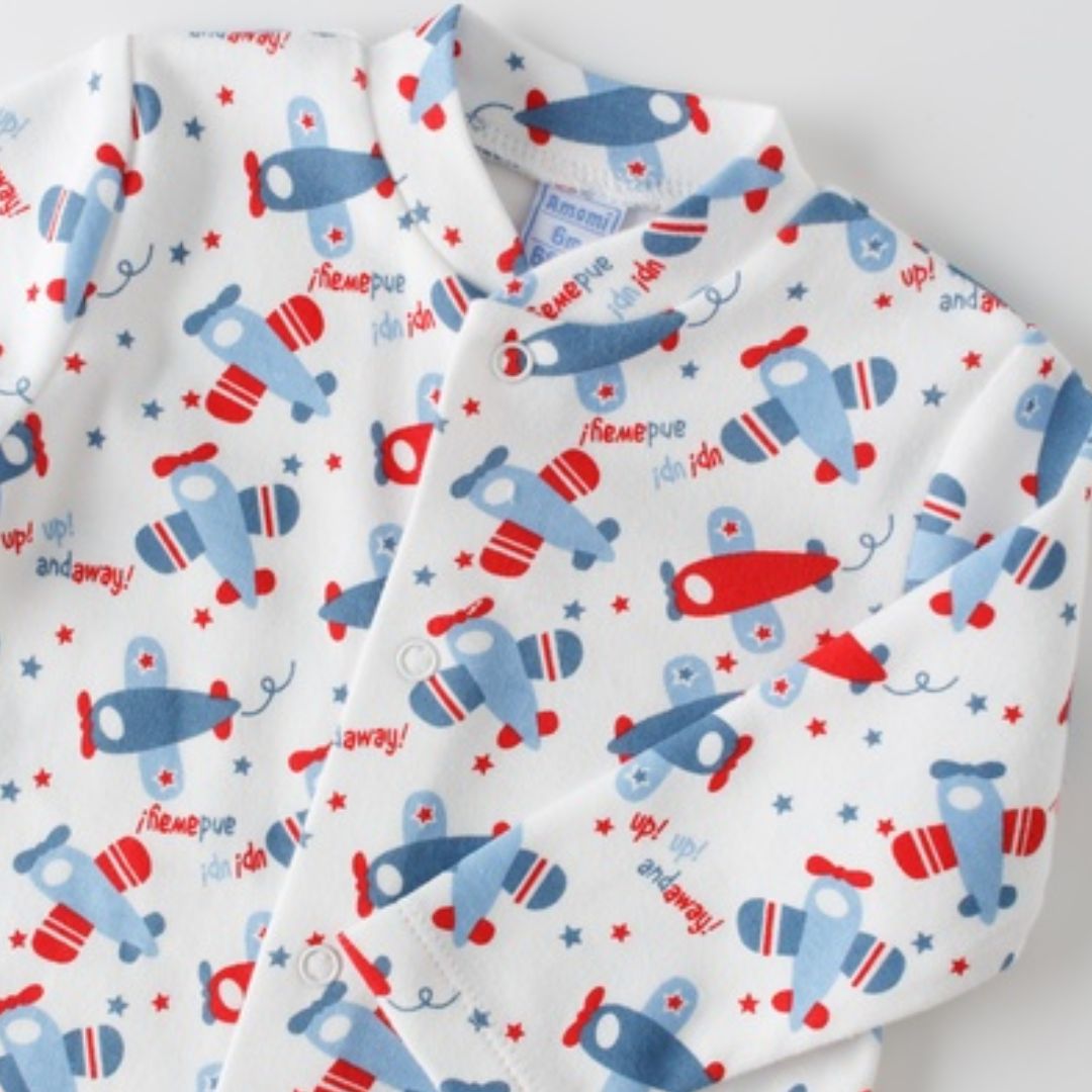 Baby Pyjama mit Flugzeugmuster