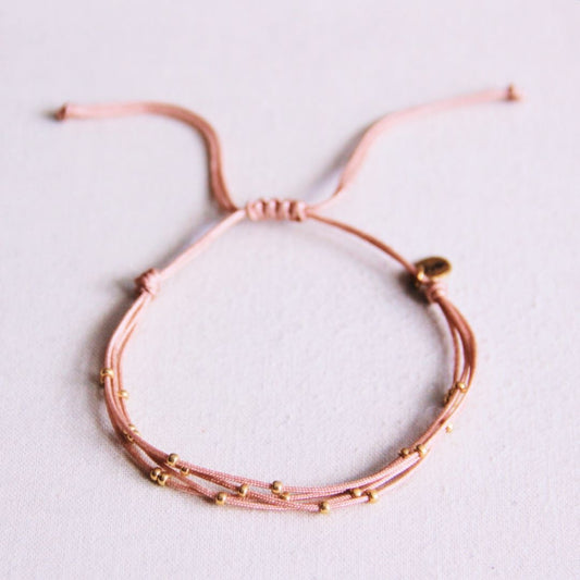 Satinarmband vierfach mit Perlen altrosa