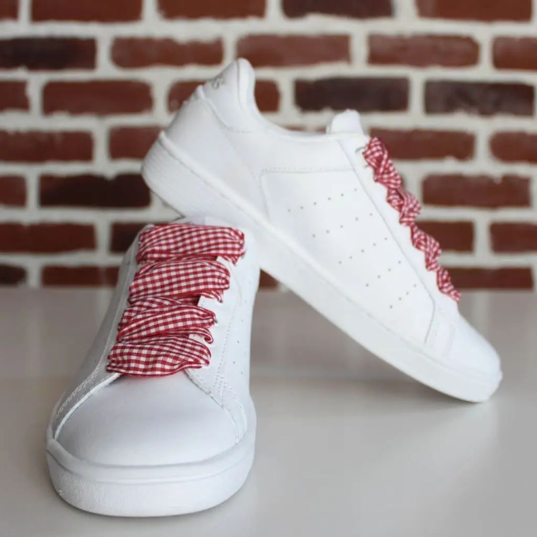 Schnürsenkel mit Vichy-Muster rot