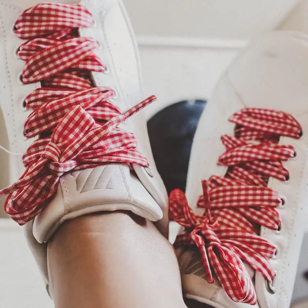 Schnürsenkel mit Vichy-Muster rot