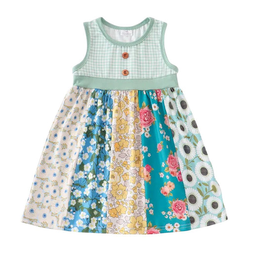 Mädchen Kleid mit Patchwork und Knöpfen