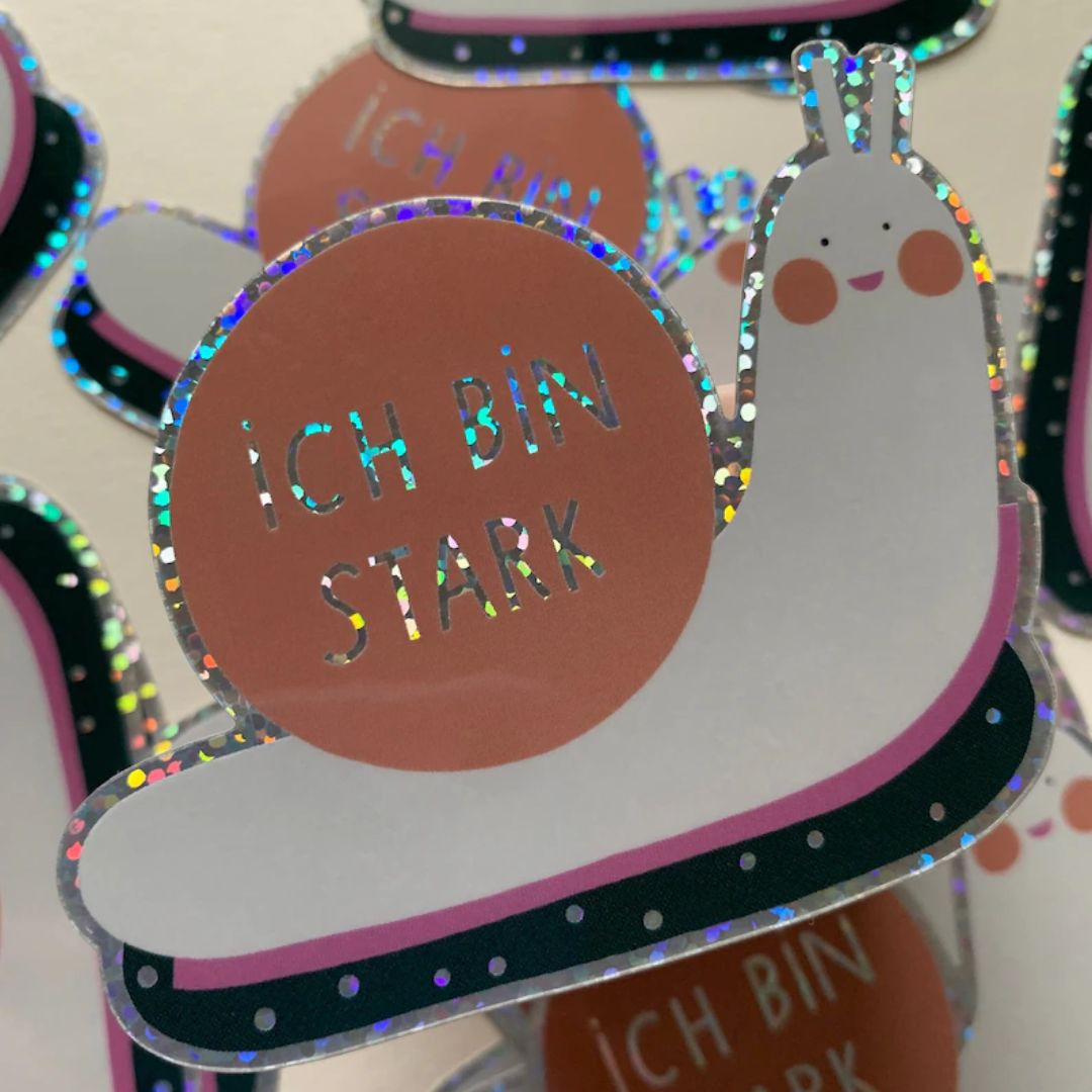 Karte mit Glitzer-Sticker Schnecke 'Ich bin stark'