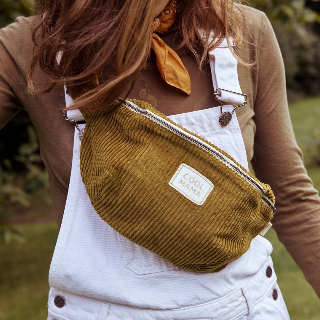 Teen/Damen Bauchtasche in Cordoptik bronze personalisierbar