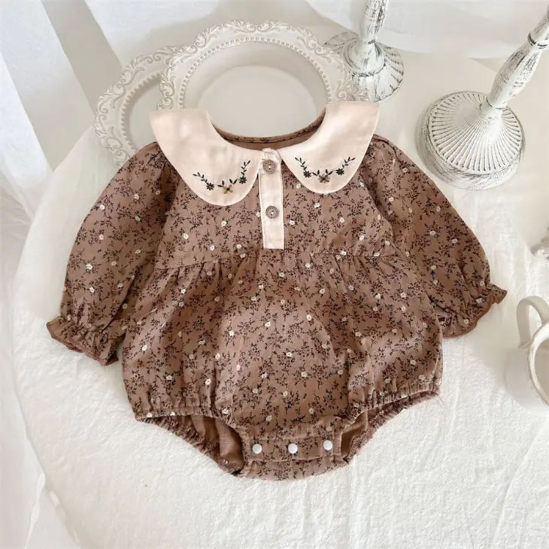 Baby Body mit floralem Allover-Muster braun