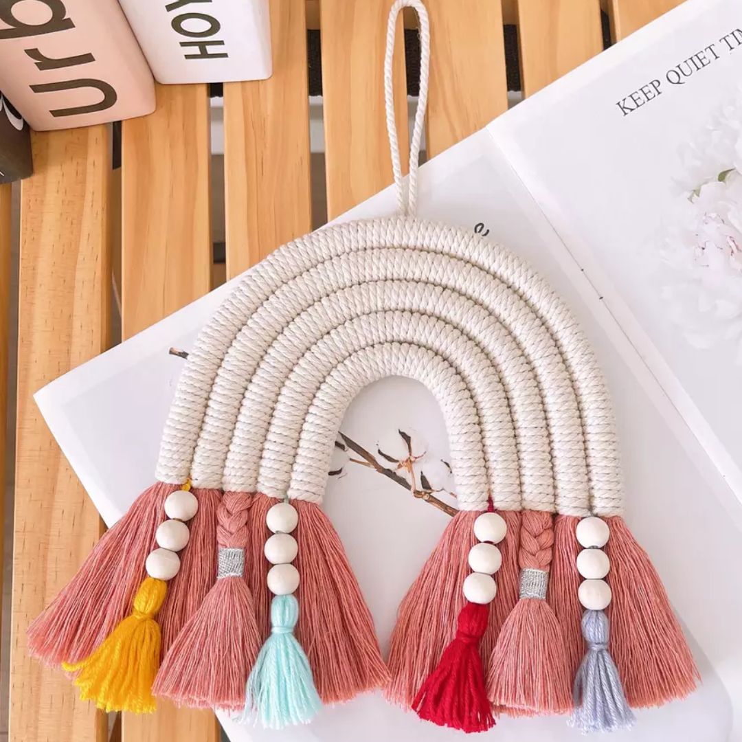 Makramee Regenbogen mit Quasten rosa