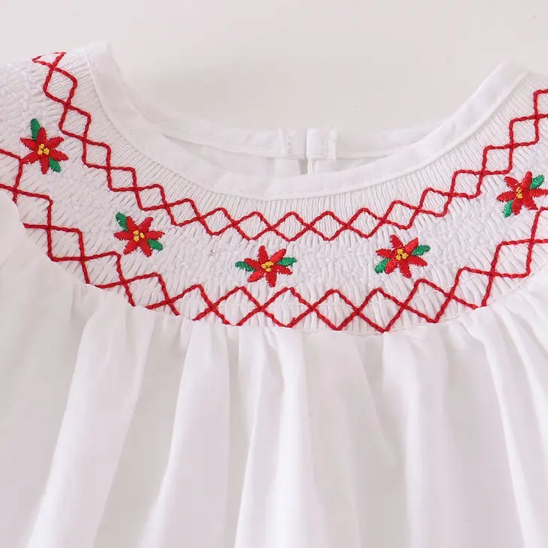 Mädchenkleid weiß mit Stickereien
