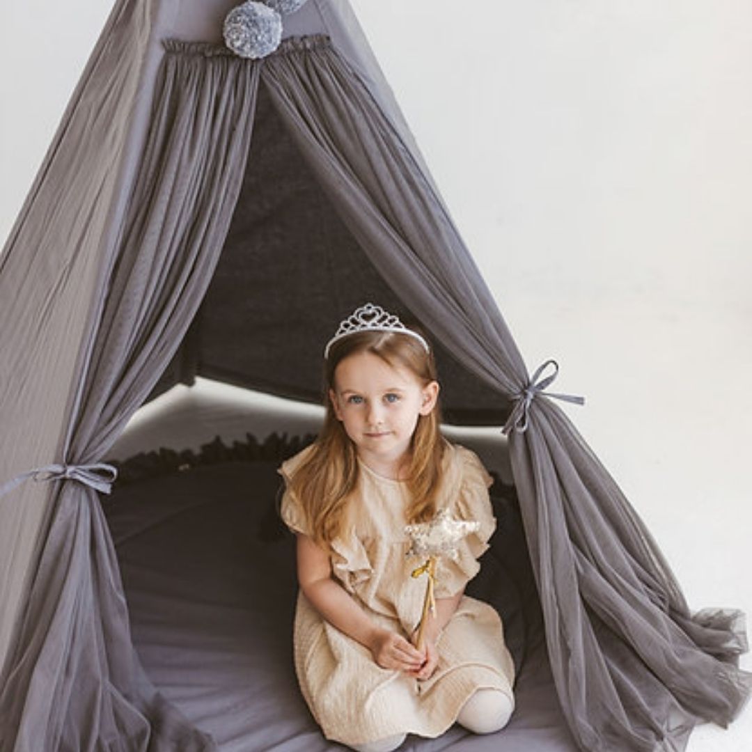 Graues Feen-Tipi für Kinder aus Tüll