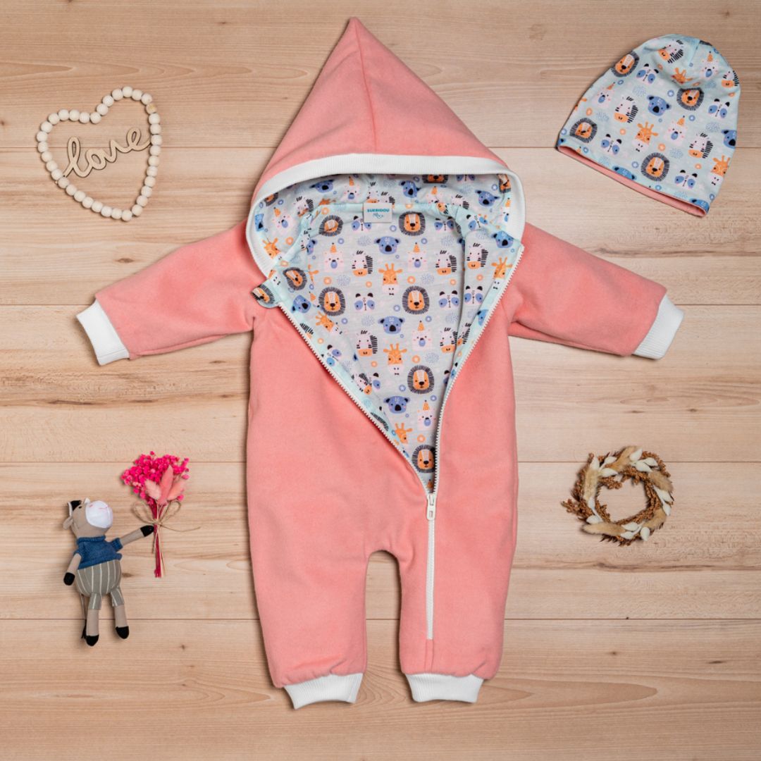 Wollfleece Overall "Süße Tiere" rosa