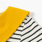Gestreiftes Sweatshirt mit gelber Schleife