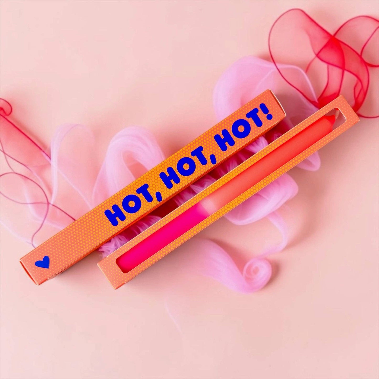 Statement Kerze 'HOT, HOT, HOT'