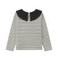 Gestreiftes Sweatshirt mit schwarzer Schleife