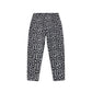 Mädchenhose mit Leopardenmuster