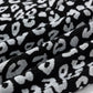 Mädchenhose mit Leopardenmuster